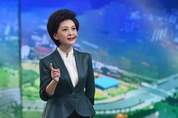 央视知名主播海霞:曾回老家下地干农活,对家乡河南一往情深 - 知乎