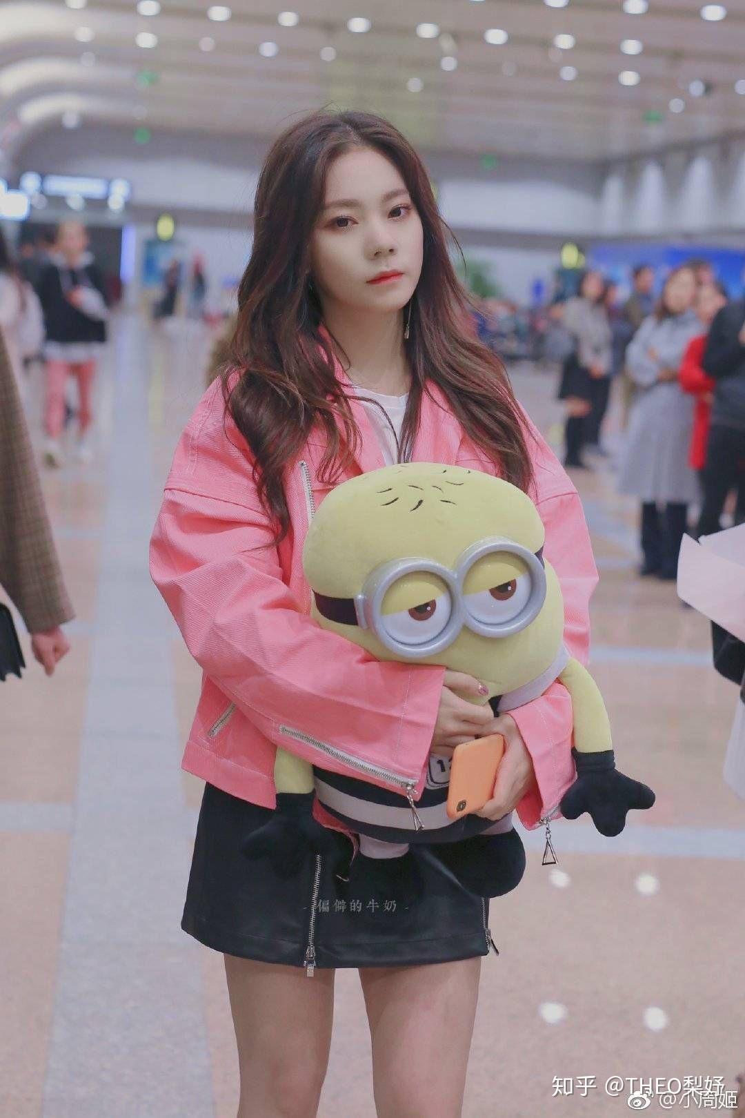 火箭少女101的成员张紫宁有哪些好看的图