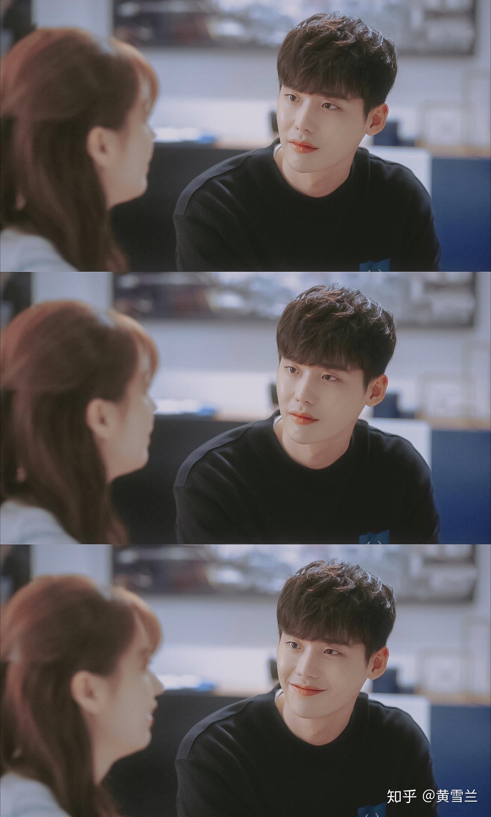 如何评价李钟硕在《w 两个世界》中的演技?