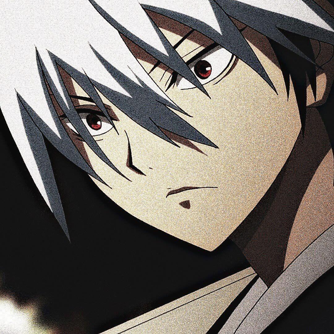 有没有特别像云深的动漫头像一头银发桀骜不驯