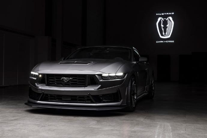 大排量性能车还未死福特全新mustangdarkhorse国内首次亮相