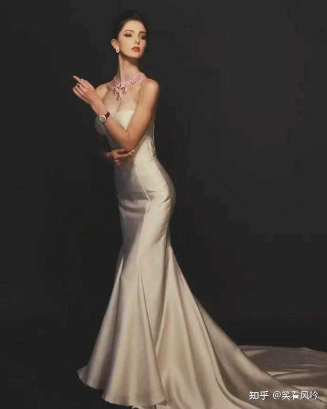 有没有莎凡娜的壁纸跪求