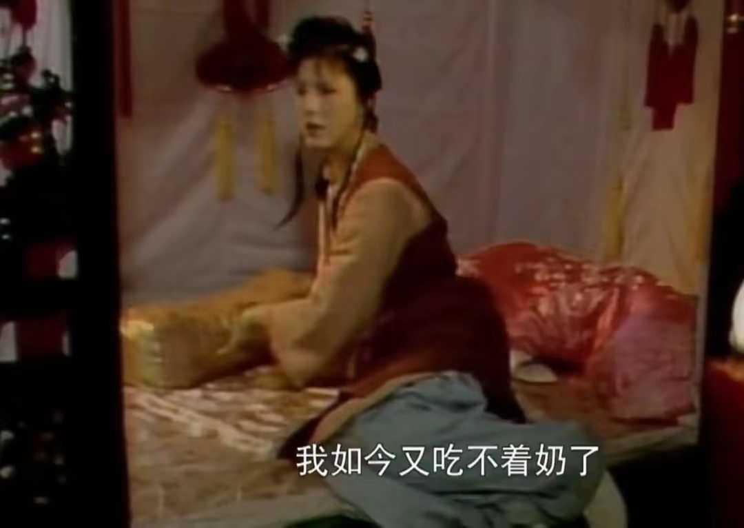 晴雯掐尖要强,为何李嬷嬷不骂她,却骂老好人袭人"装狐媚子"?