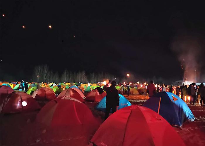 求推荐好一点的敦煌鸣沙山沙漠露营