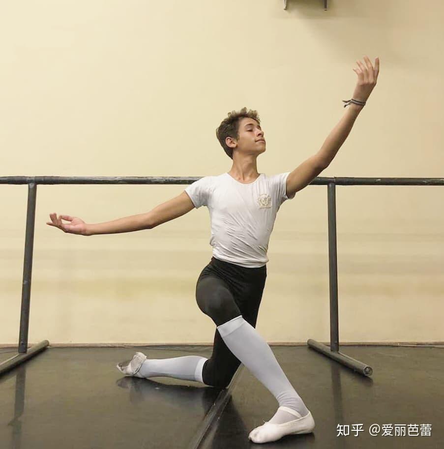 男生跳芭蕾是一种怎样的感觉? - 知乎