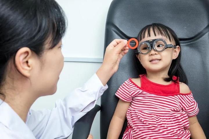 “网课”引发孩子近视？专家指出：做好这几点，让孩子远离近视！ - 知乎
