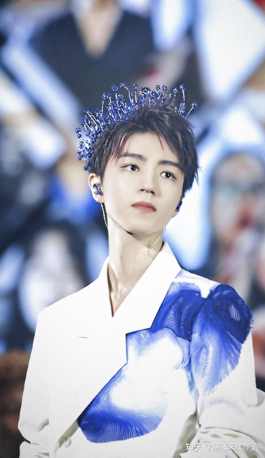 有没有王俊凯最近的神图呀,想看他长大之后的样子? - 知乎