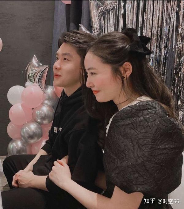 陈露为敲诈霍尊900万编造了哪些谎言?