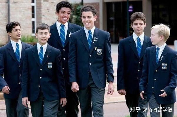 澳大利亚有哪些好看的校服