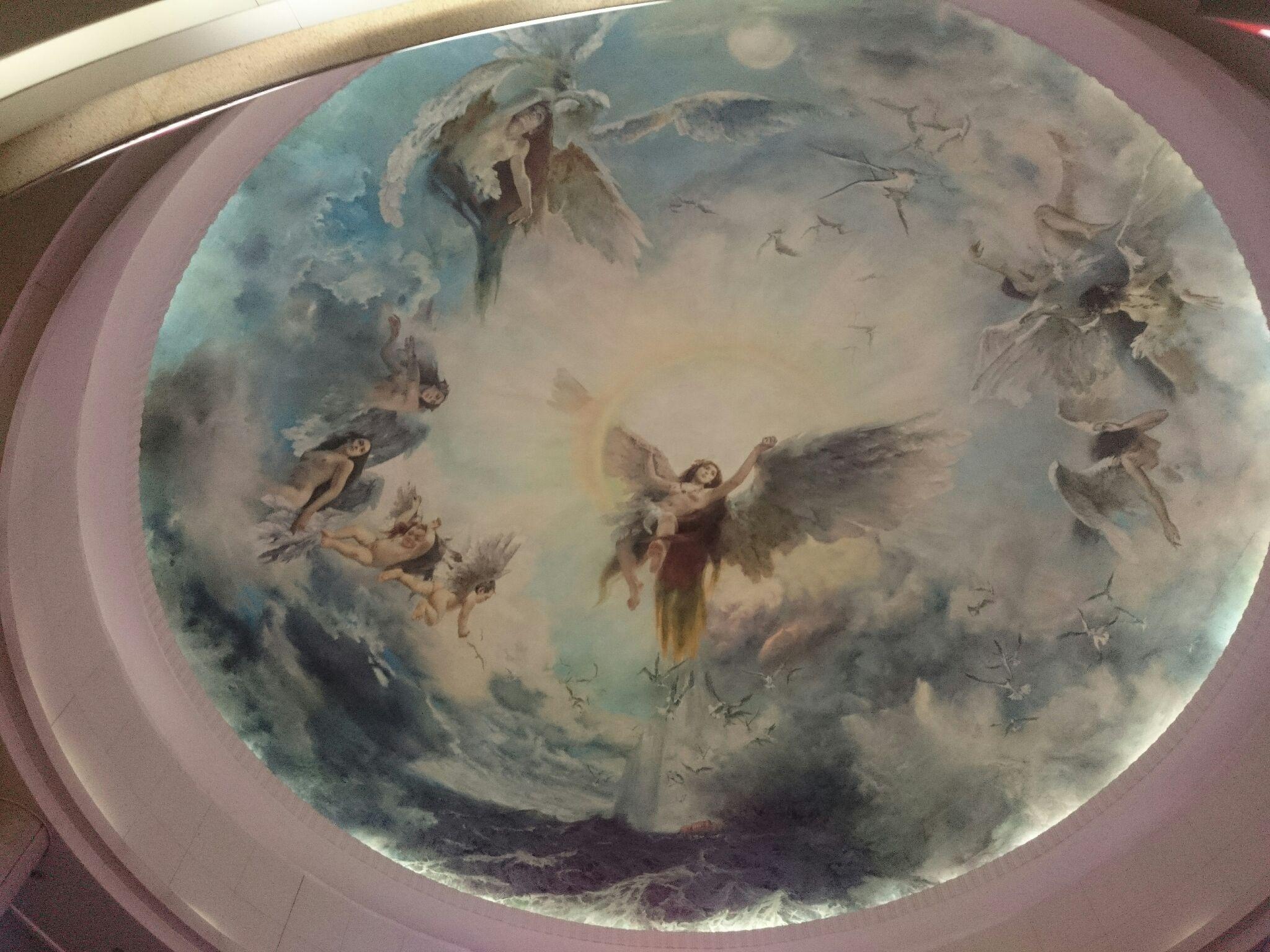 首都机场画有裸女壁画还在吗