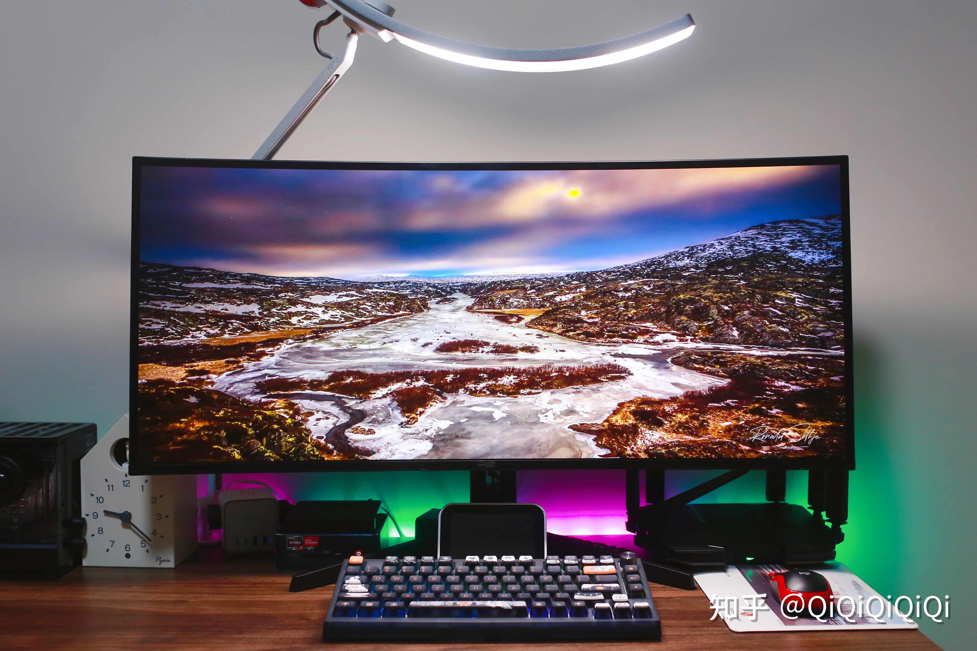 请问34寸带鱼屏(3440×1440)和32寸普通4k屏(3840x2160)在使用体验上