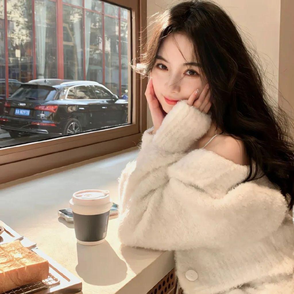 有没有很酷很拽的头像呀?(很酷很拽的图片女生)