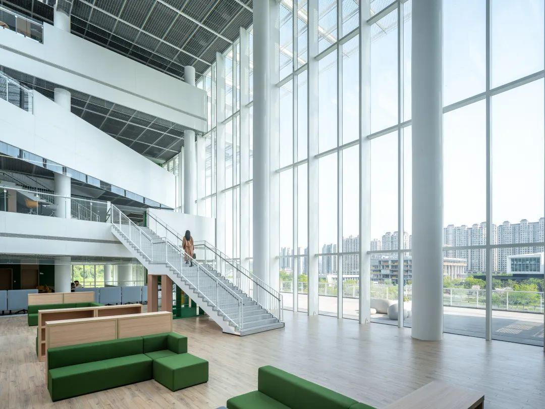 DESIGN | 温州肯恩大学学生学习与活动中心 & Perkins&Will设计 - 知乎