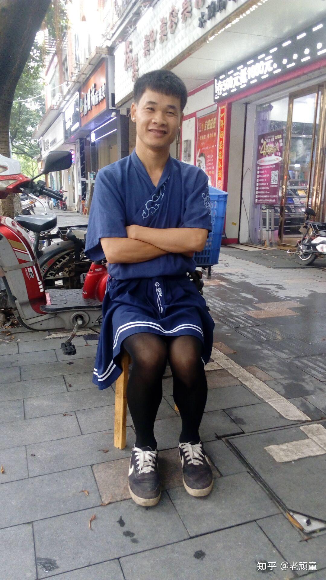 男生可以穿白色连裤袜吗? - 知乎