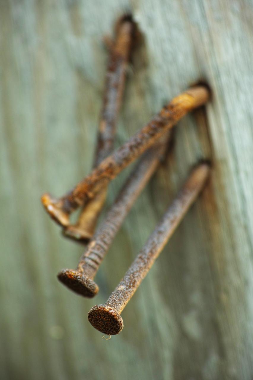 护栏生锈如何防止