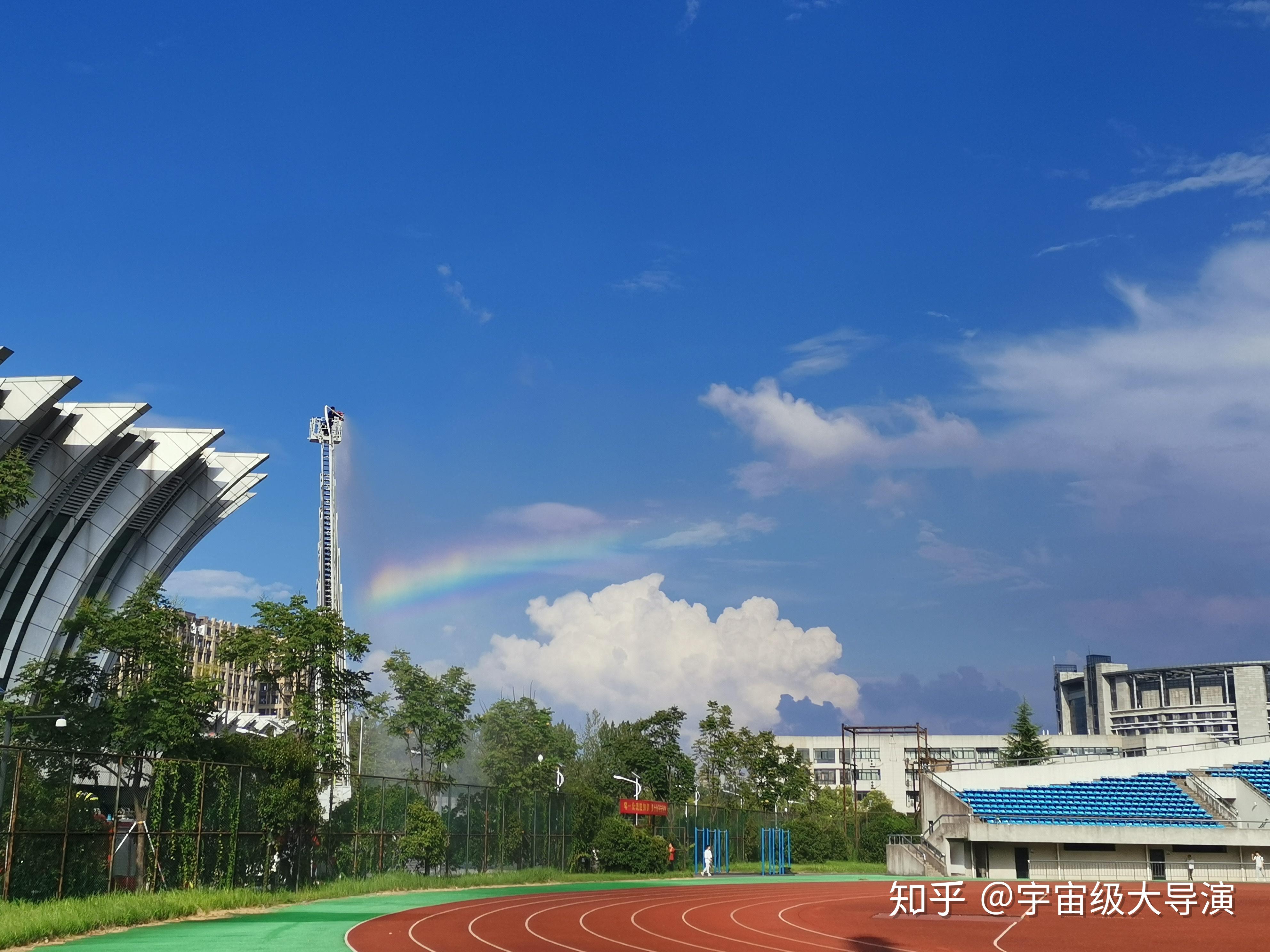 浙江工商大學和浙江傳媒學院的網絡與新媒體或者廣告學哪一個更好更