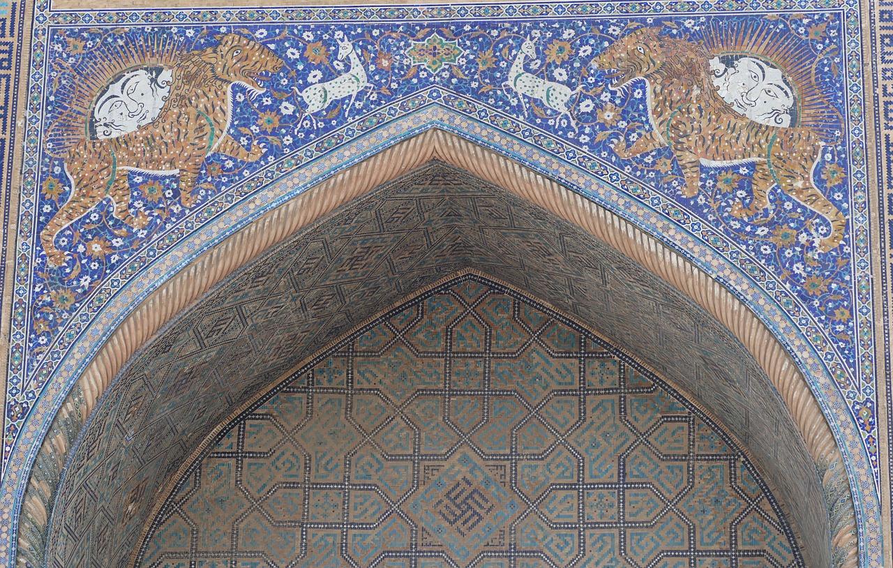 2. 银河北庭区位详