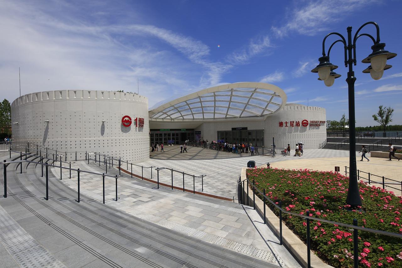 2. 站点换乘指南