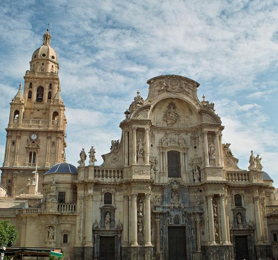 西班牙武康大学ucam工商管理硕士学位班入学费用