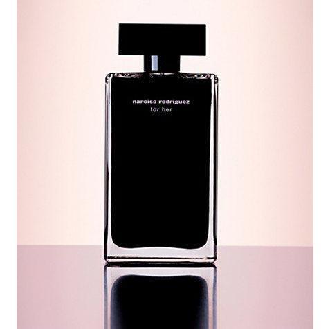 醉倒温柔香纳茜素forheredt黑瓶