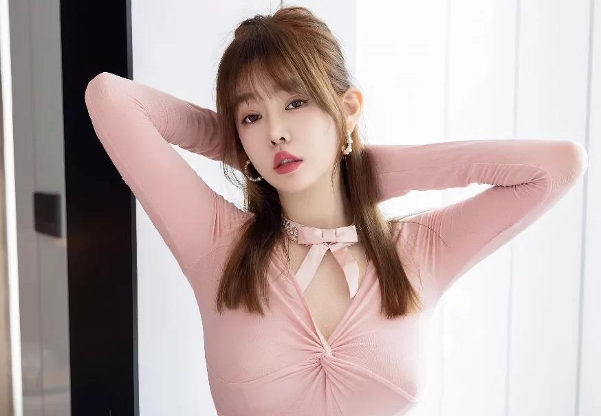 PUSSYLET,镜酱,苏小曼,细高跟丝足,安妮写真合集下载-星颜少女