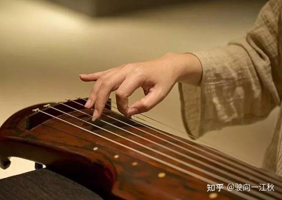 写“夏天的雨”最美的10首诗排行,哪首诗中的“夏雨”最动人? - 知乎