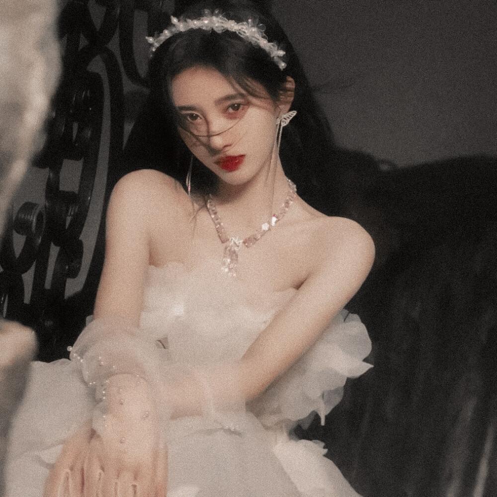 鞠婧祎有哪些令人惊艳的美图? - 知乎