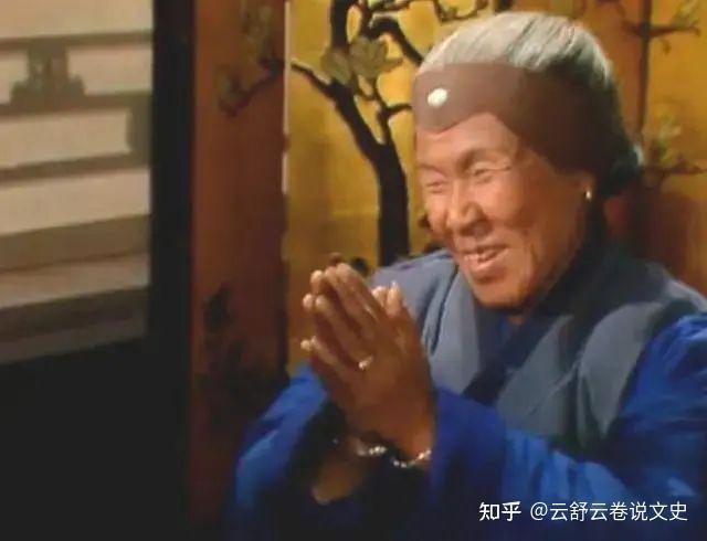 刘姥姥二进贾家周瑞家的缘何缺席?戏精上身自己打脸还害了王熙凤 - 知乎
