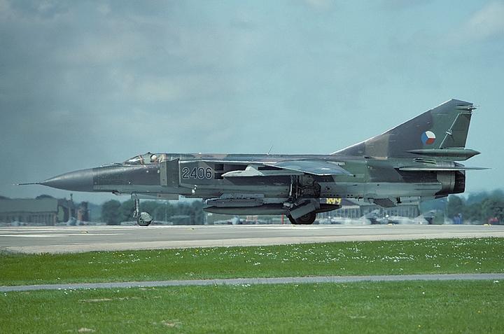 红色天穹的支柱米格23ml战机小传