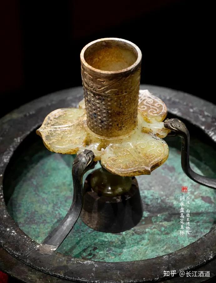 玉卮为何被视为酒器中的顶级奢侈品?| 酒器大观㊷ - 知乎