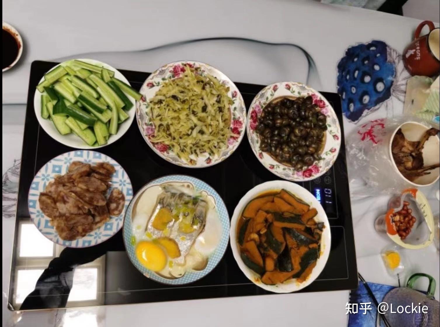 你们家冬天餐桌吃饭菜冷了怎么办