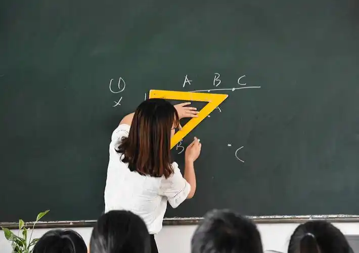 如何看待辽宁省教育厅发文，称将集中整治中小学（幼儿园）教师违规收受礼品礼金？