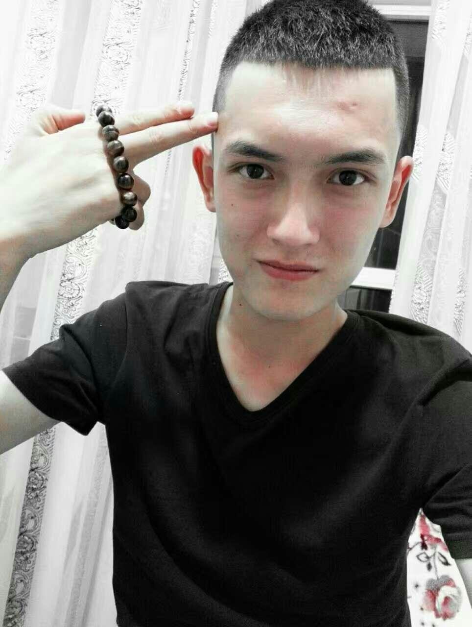 新疆的男生能有多帅