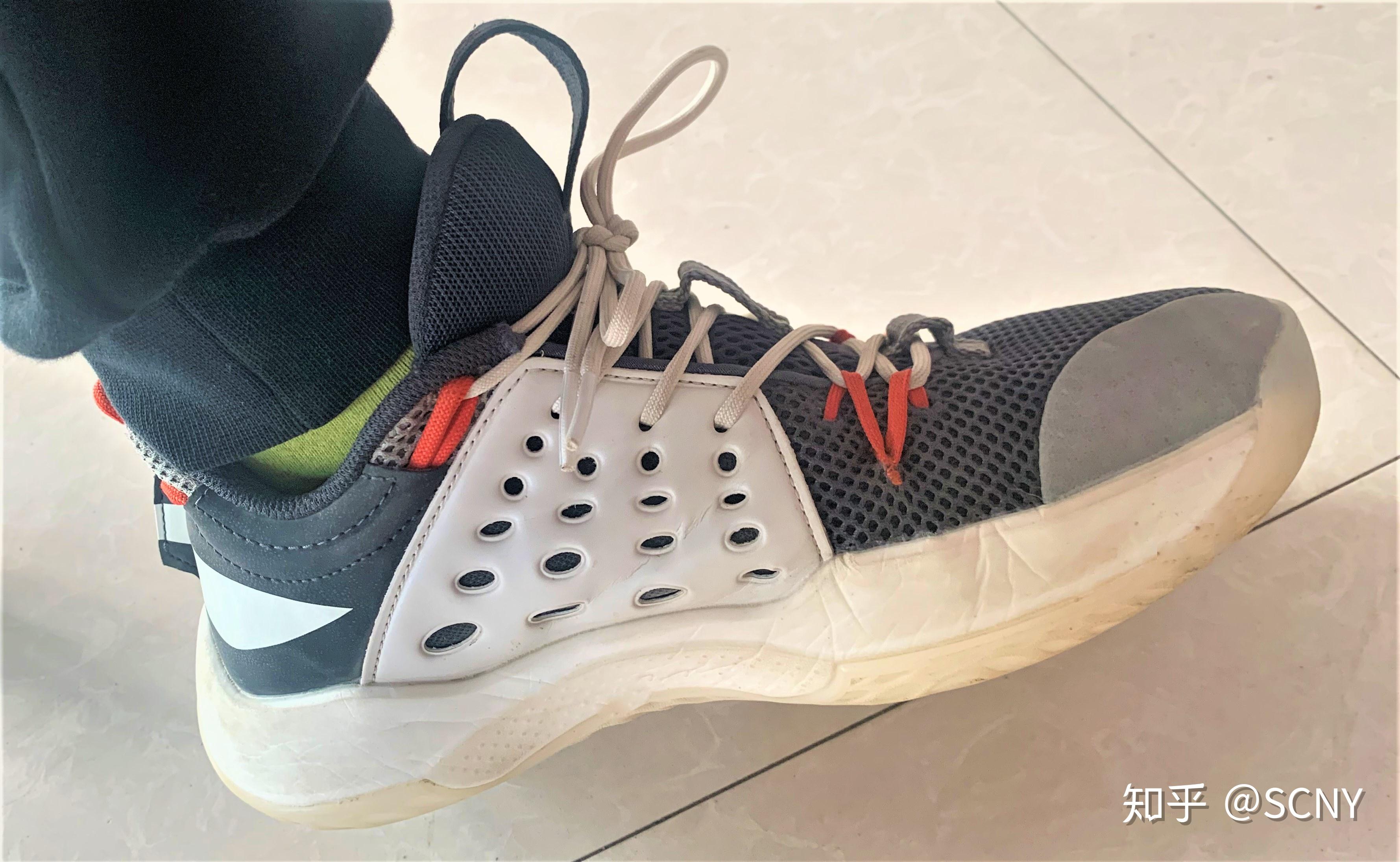 送男朋友篮球鞋是买李宁音速7好还是驭帅11好呢?