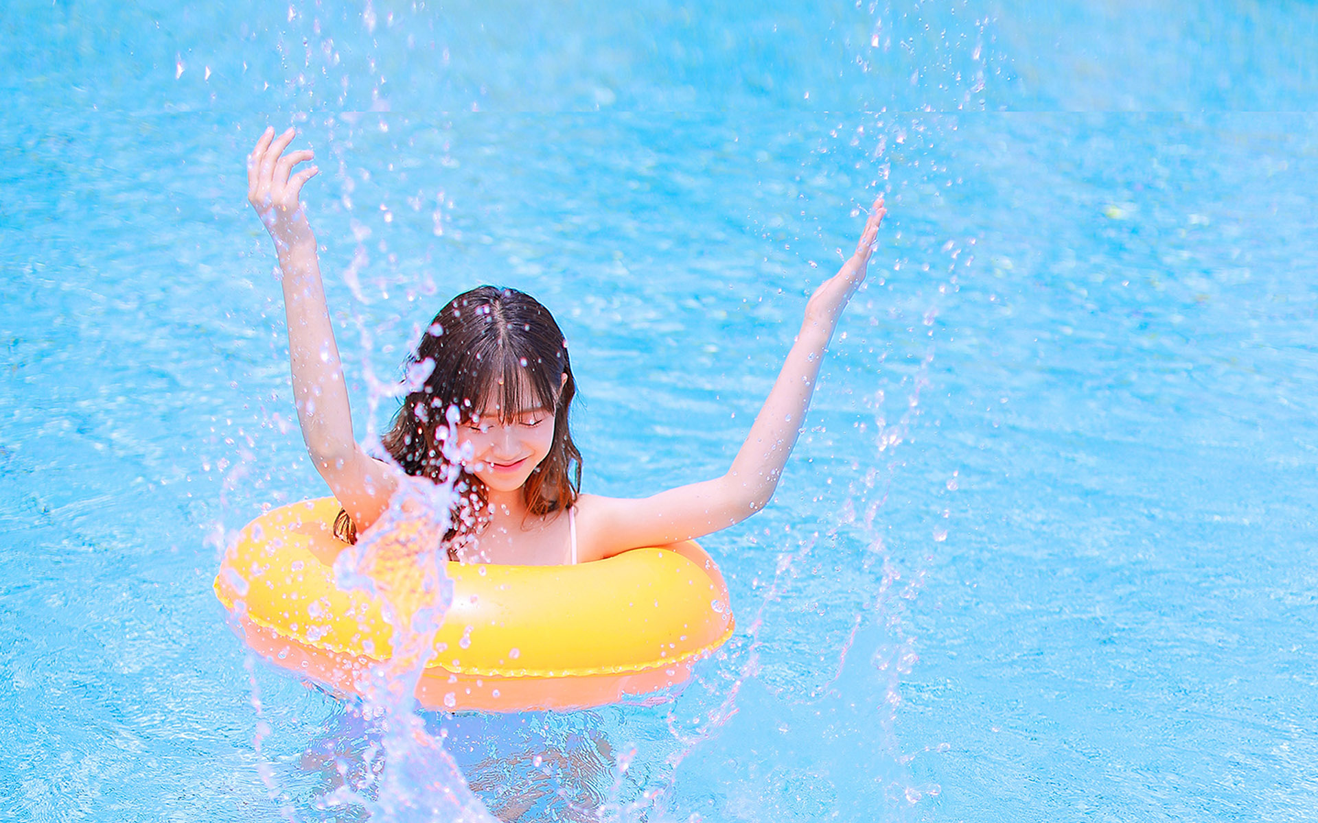 推荐一些好看的小姐姐壁纸