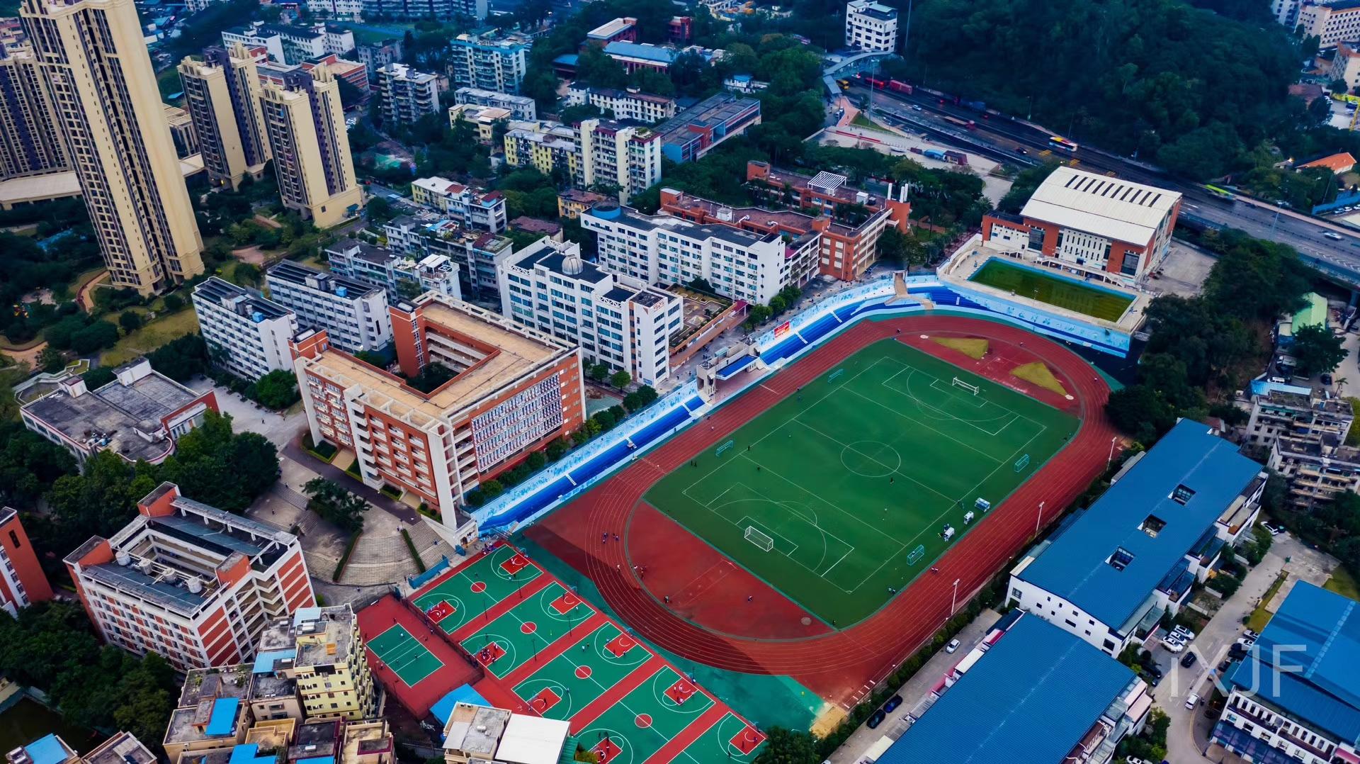 在广州市第八十六中学高中部就读是一种怎样的体验