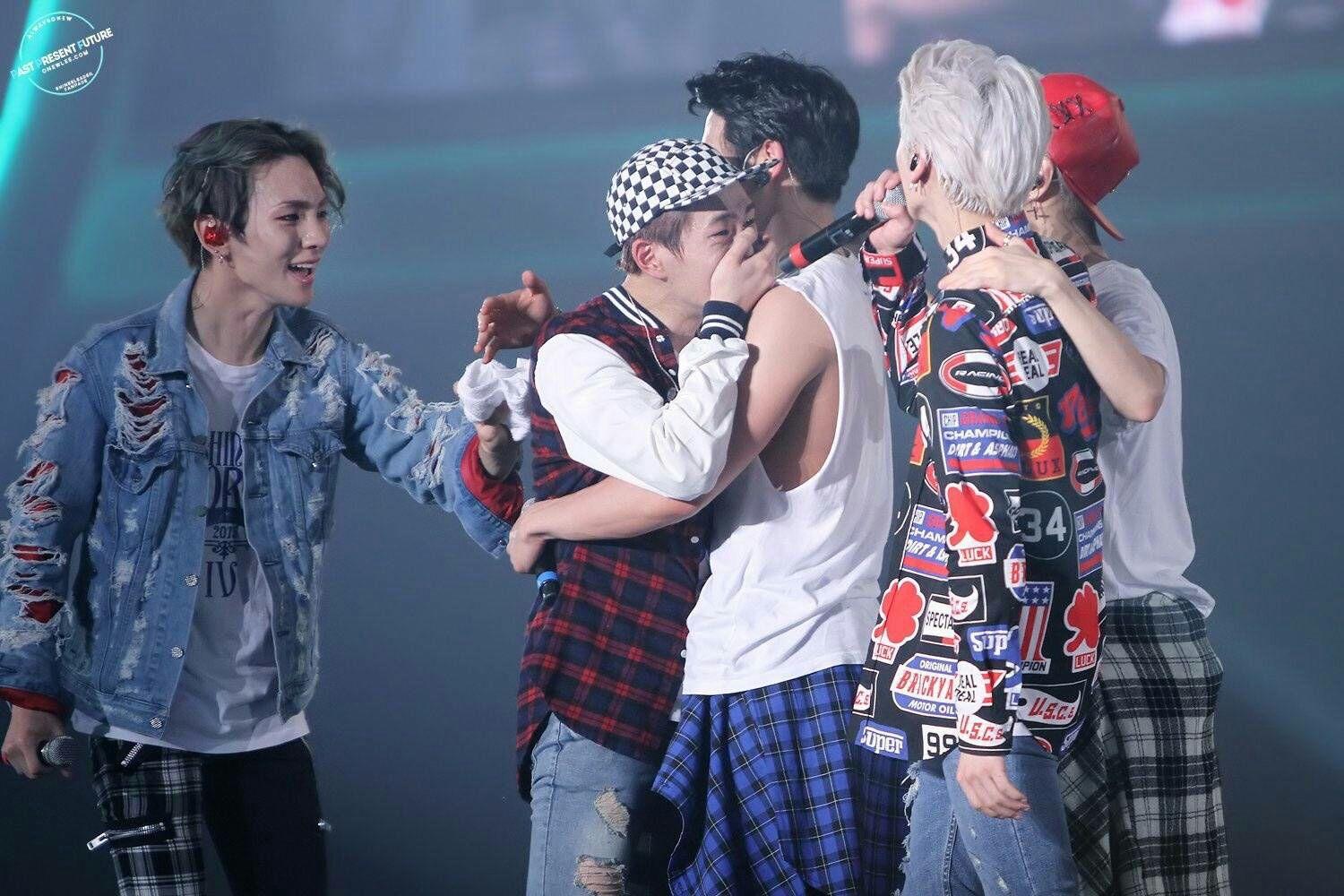 shinee明年会不会也像少女时代一样解约? - 知乎