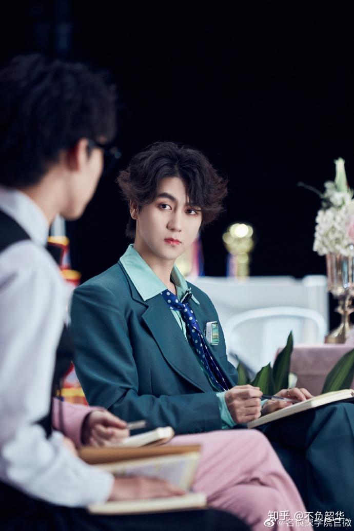 如何看待明星大侦探之名侦探学院第二季