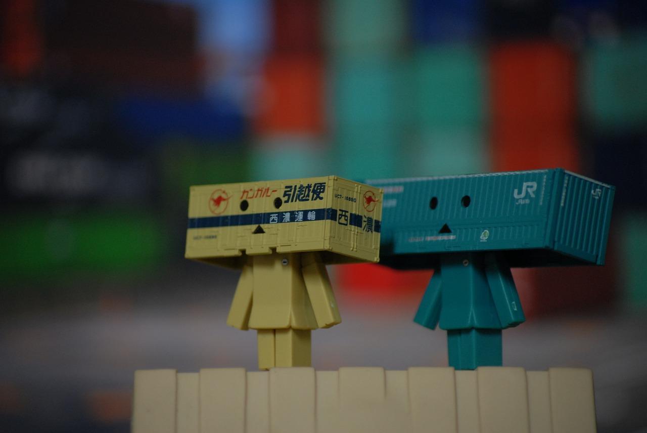 集装箱多少价格是多少