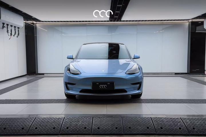 漫彩改色膜—特斯拉Model 3梦幻岩石灰 - 知乎