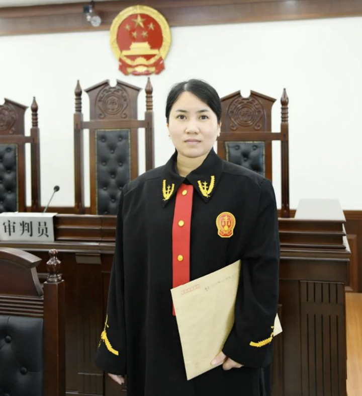 法官着装识别AI算法 - 知乎