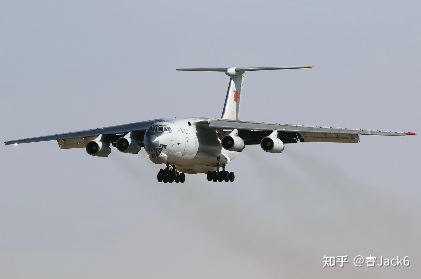 图片鉴赏：中国空军‌伊尔-76运输机 - 知乎