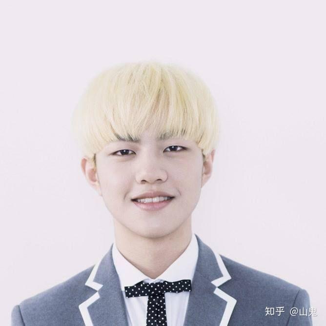 没人觉得钱正昊和都暻秀很像吗? - 知乎