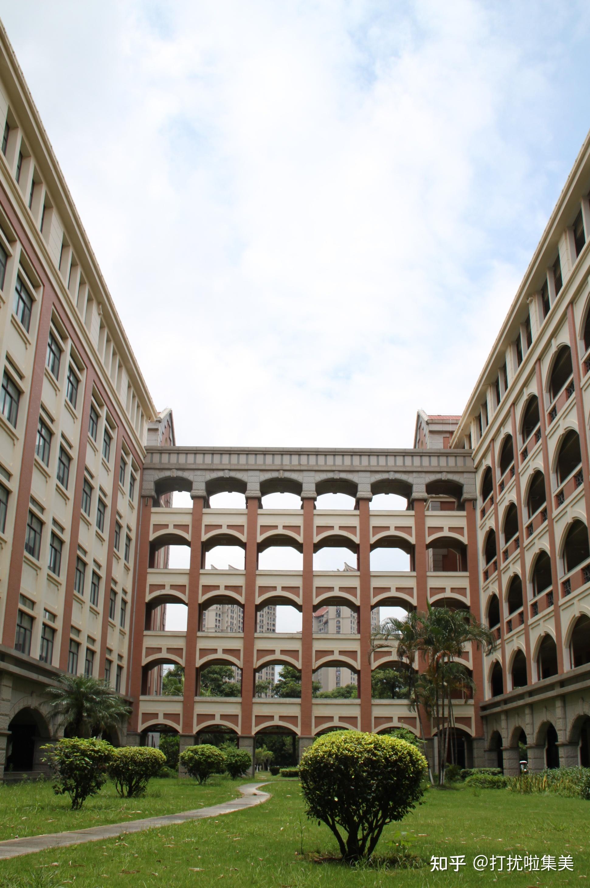 集美大学诚毅学院校舍怎么样? - 知乎