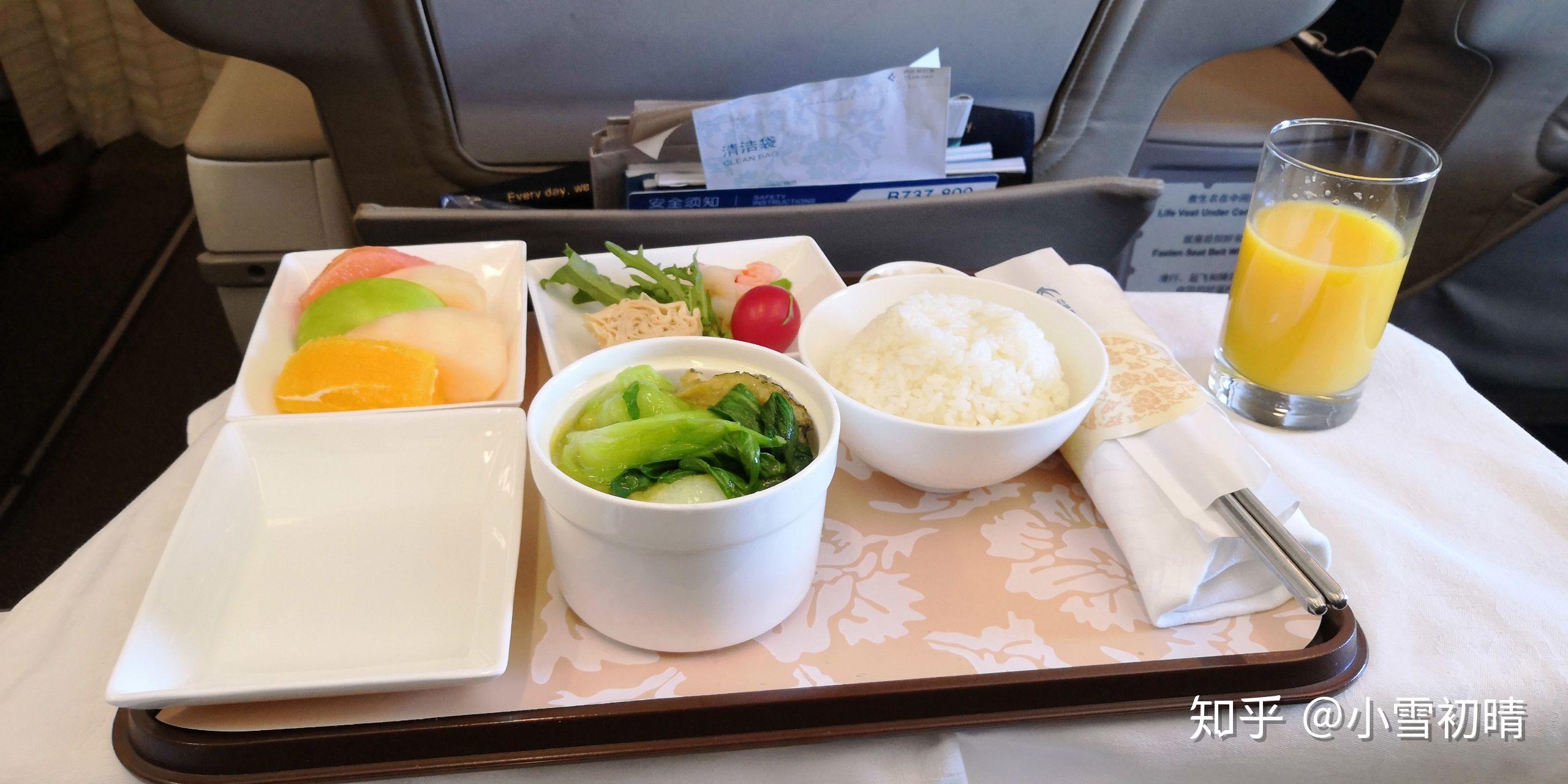 中国东方航空的空乘服务体验如何飞机餐好吃吗