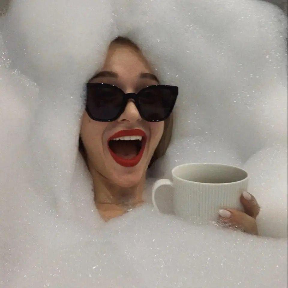 有没有沙雕的可爱的不易撞的搞怪头像跪求谢谢辽