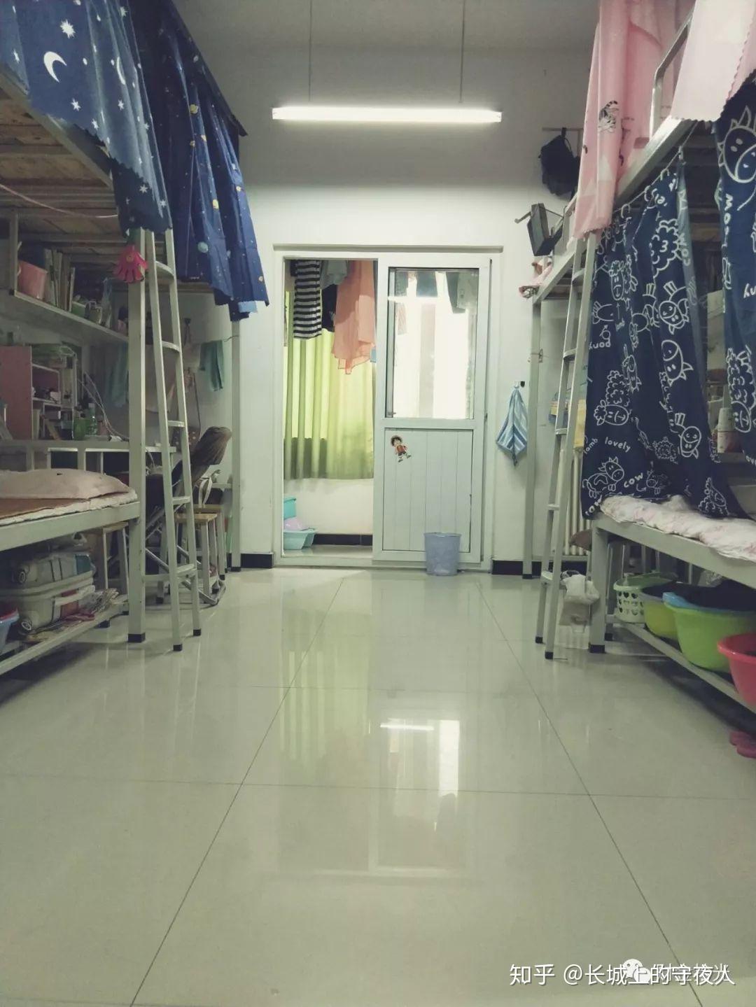 河南财政金融学院象湖校区宿舍情况咋样? - 知乎