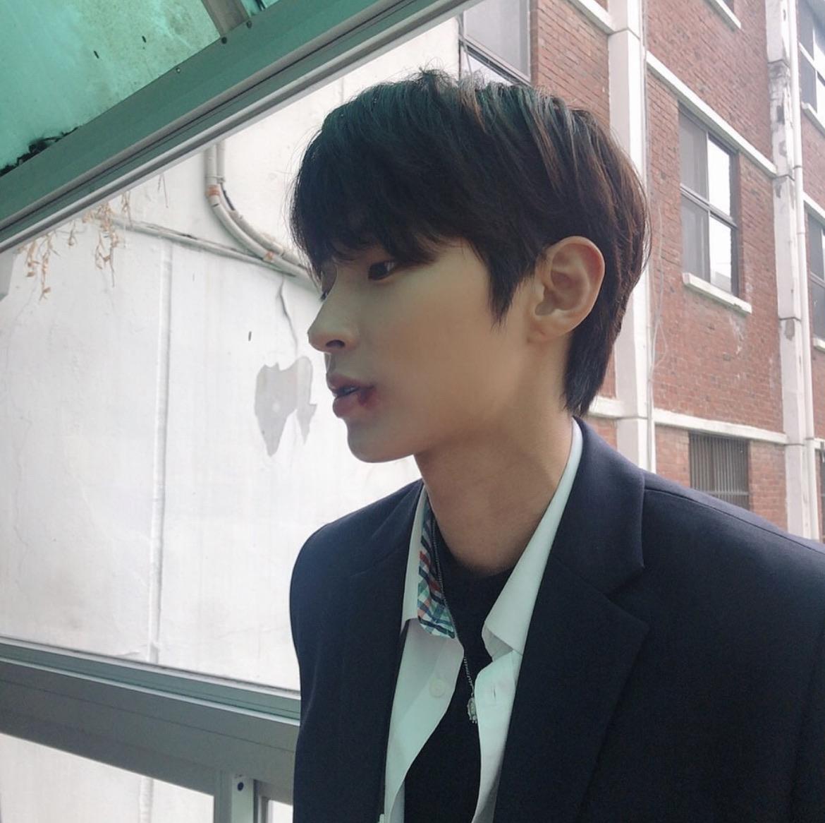 女神降临中你会选择李修浩还是韩书俊