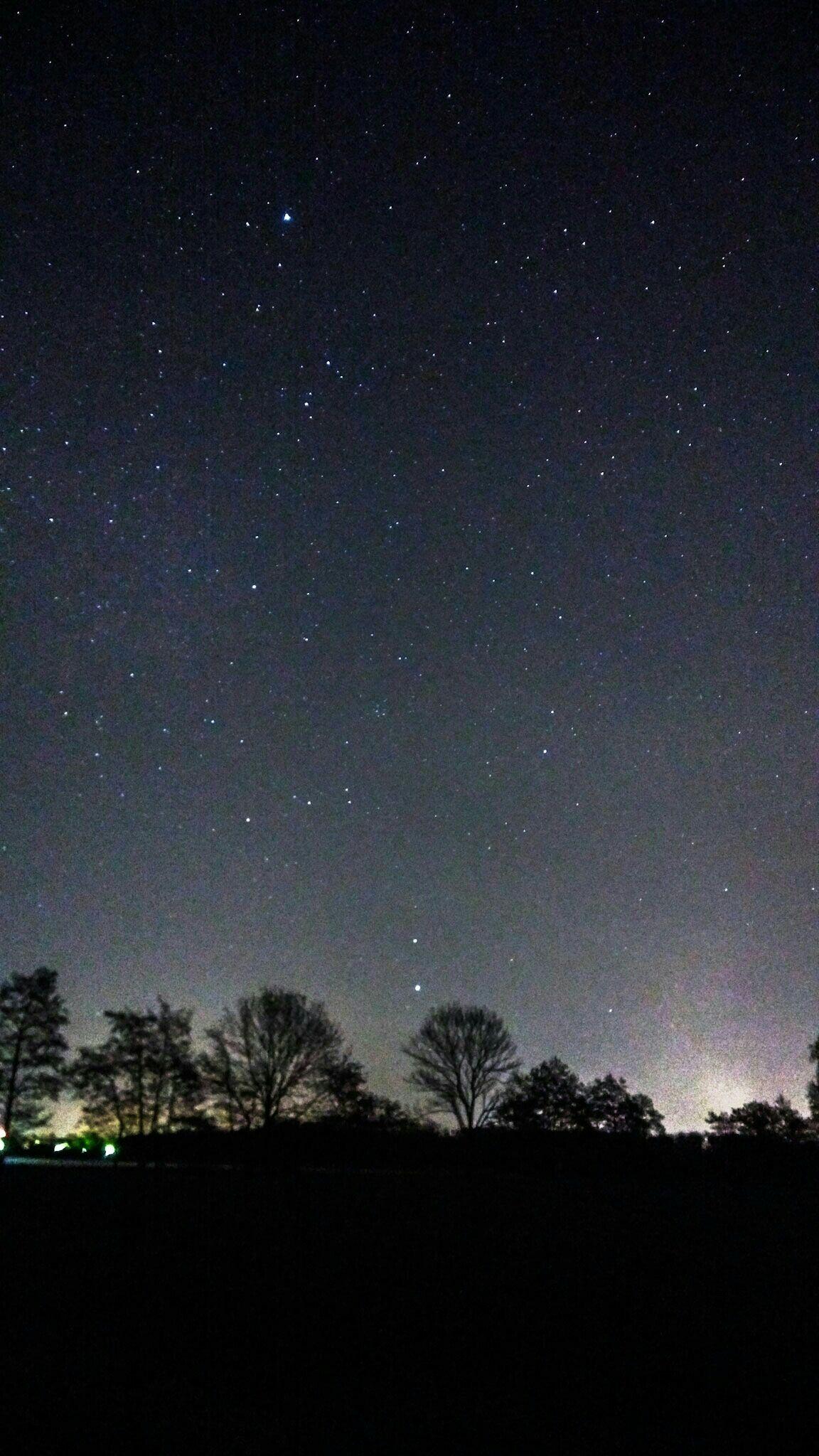 如何用手机拍摄出夜空中的星星
