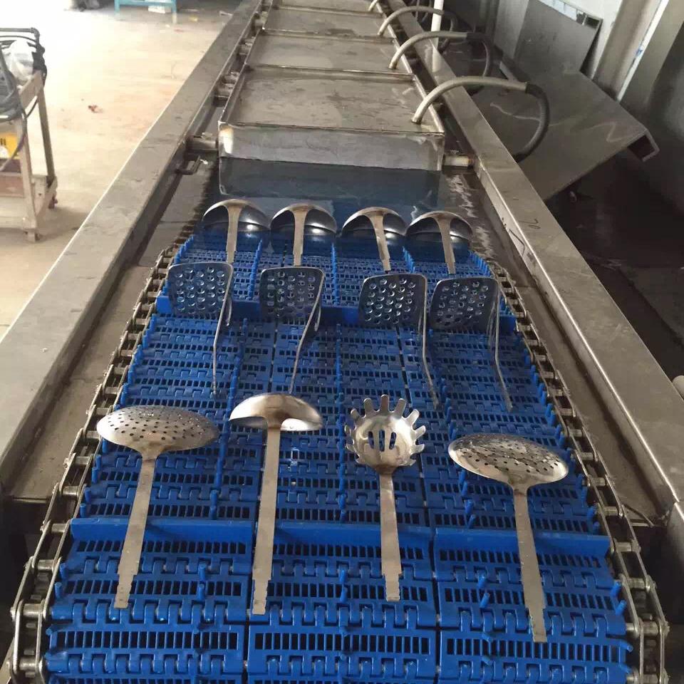 利用超声波清洗机洗餐具能达到清洁的效果吗